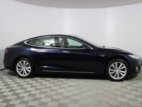Used 2013 Tesla Model S Performance RWD image 18