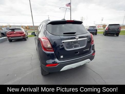 Used 2022 Buick Encore Preferred w/ Safety Package AWD/4WD image 7