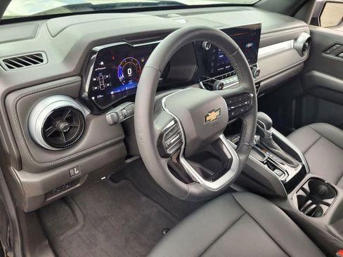 Used 2024 Chevrolet Colorado LT w/ LT Convenience Package III image 15