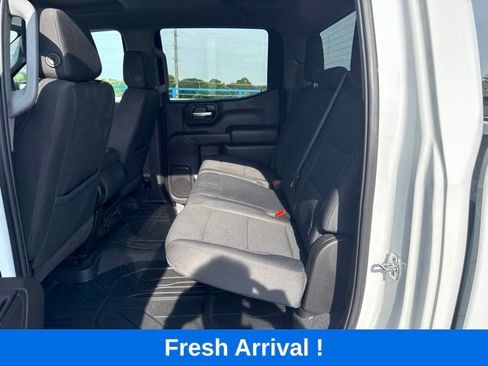 Used 2025 Chevrolet Silverado 1500 Custom AWD/4WD image 3