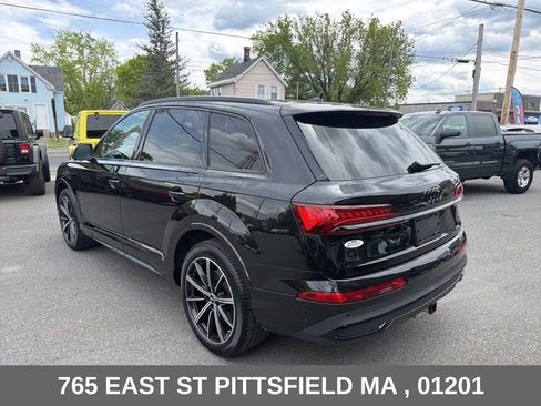 Used 2023 Audi Q7 3.0T Premium Plus AWD/4WD image 5