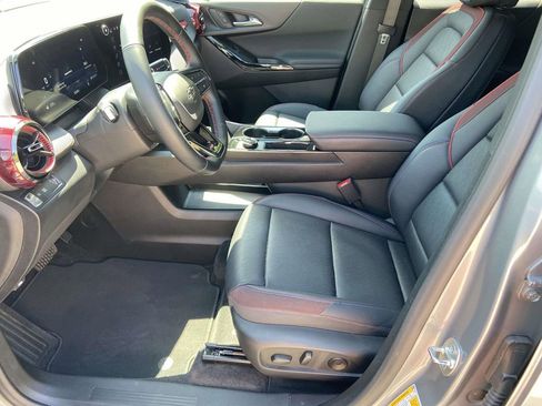 Used 2025 Chevrolet Equinox RS w/ Safety and Technology Package FWD image 19
