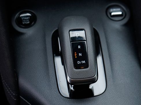 Used 2024 Nissan Z Sport w/ Floor Mat Package RWD image 21