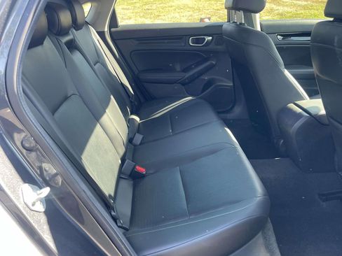 Used 2024 Honda Civic EX-L image 9