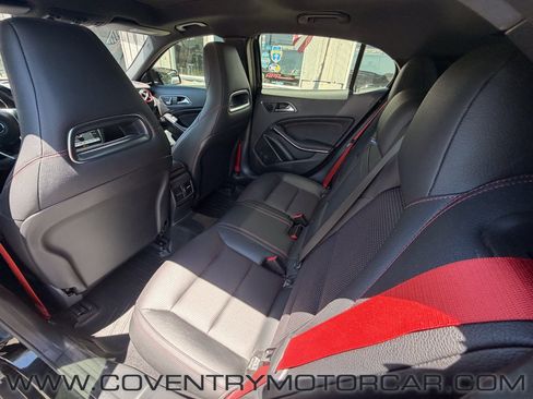 Used 2019 Mercedes-Benz GLA 45 AMG 4MATIC image 32