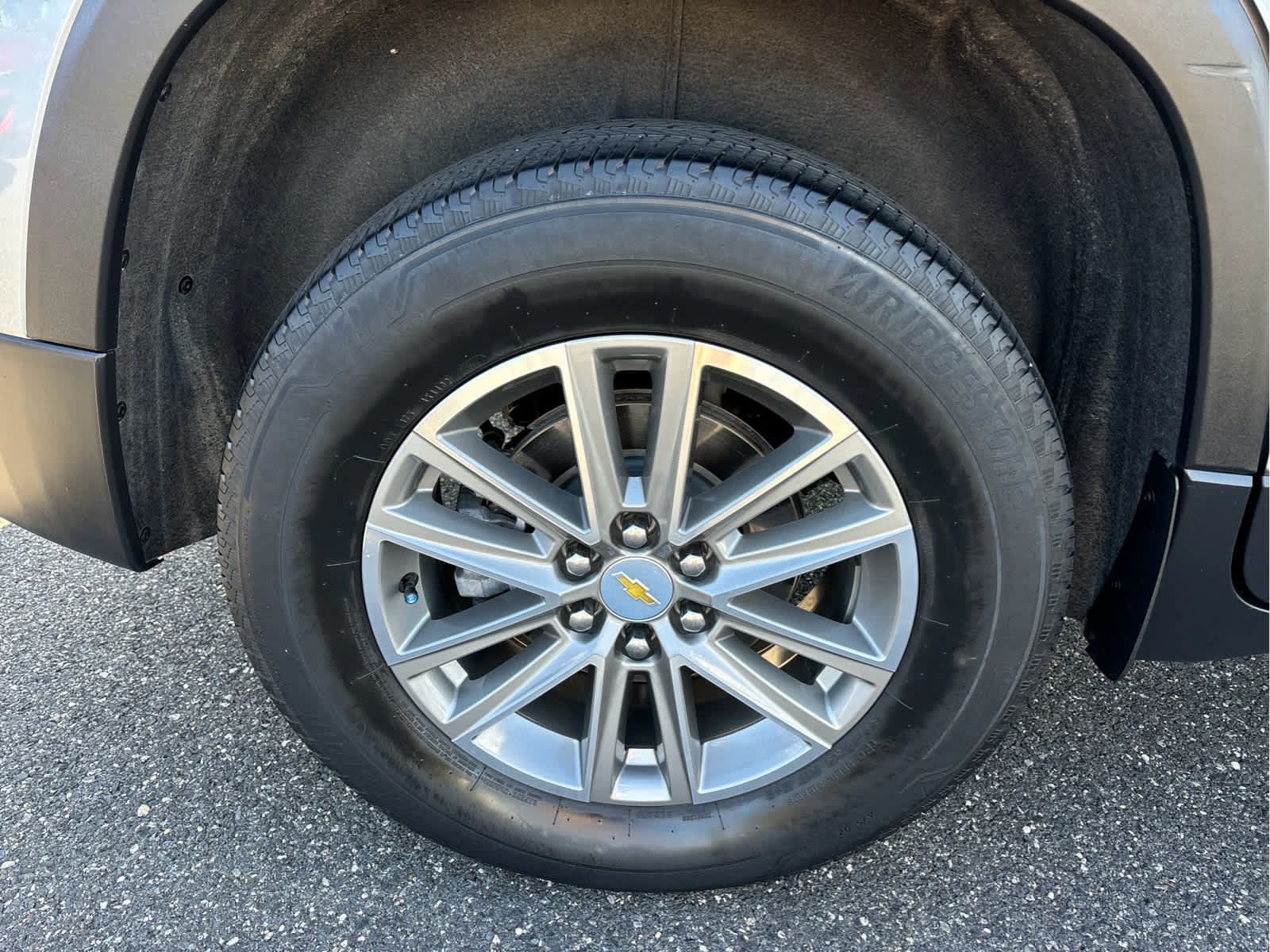 Certified 2023 Chevrolet Traverse LT FWD image 29
