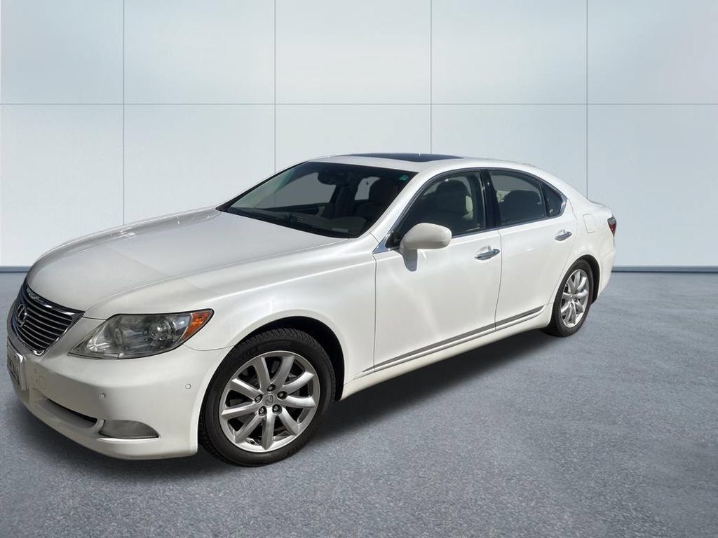 Used 2007 Lexus LS 460 RWD image 7