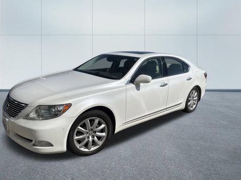 Used 2007 Lexus LS 460 RWD image 7