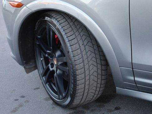 Used 2014 Porsche Cayenne GTS image 61