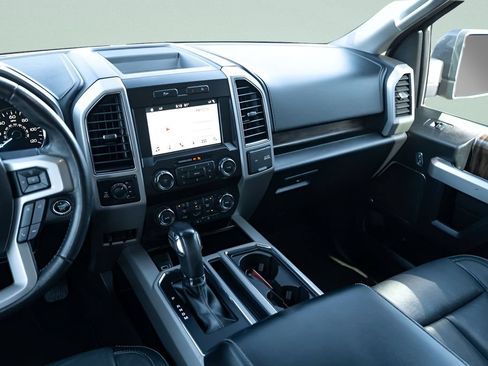 Used 2019 Ford F150 Lariat AWD/4WD image 43