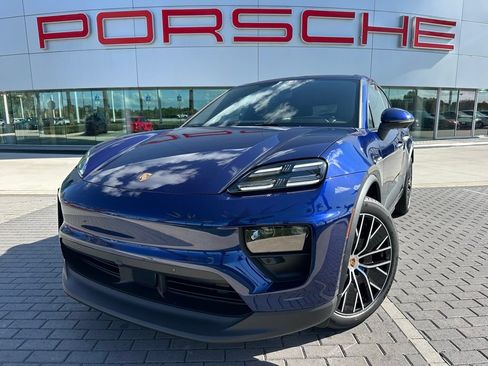 New 2026 Porsche Macan 4 Electric AWD/4WD image 1