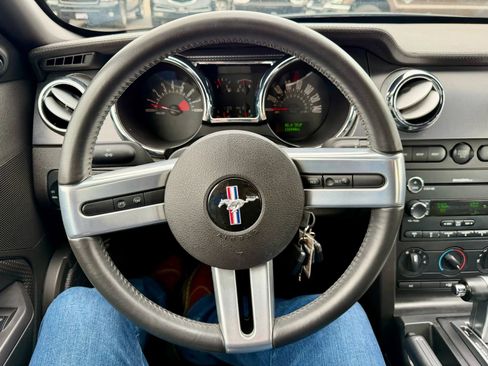 Used 2008 Ford Mustang GT image 10