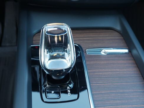 Used 2023 Volvo XC60 T8 Ultimate w/ Climate Package image 51