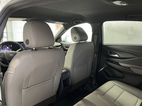 New 2026 Buick Envista Avenir image 13