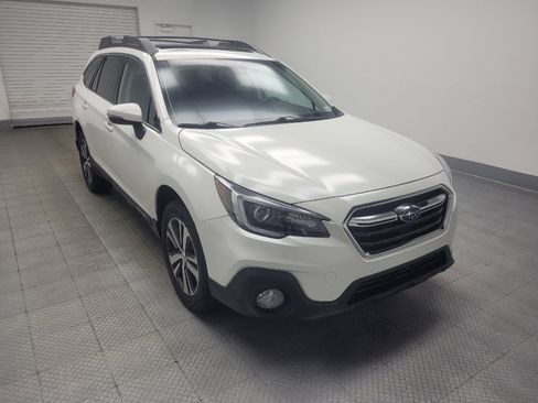 Used 2019 Subaru Outback 2.5i Limited AWD/4WD image 13
