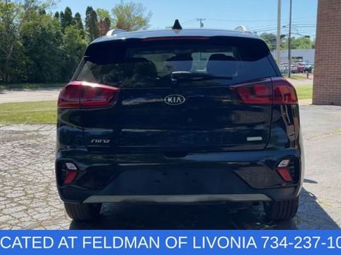 Used 2020 Kia Niro LXS FWD image 7