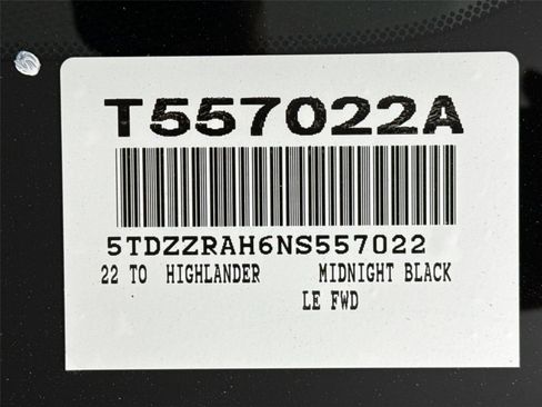 Certified 2022 Toyota Highlander LE image 50