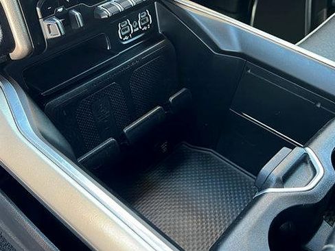 Used 2022 RAM 3500 Laramie image 21