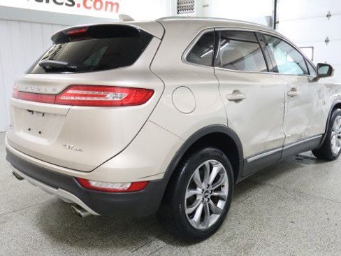 Used 2017 Lincoln MKC Select w/ Select Plus Package AWD/4WD image 6