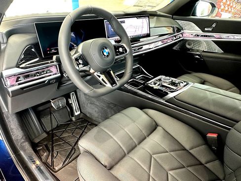 New 2026 BMW 740i xDrive w/ Executive Package AWD/4WD image 11