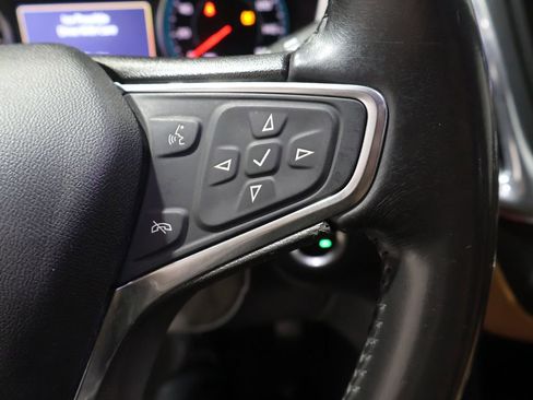 Used 2019 Chevrolet Equinox Premier image 38