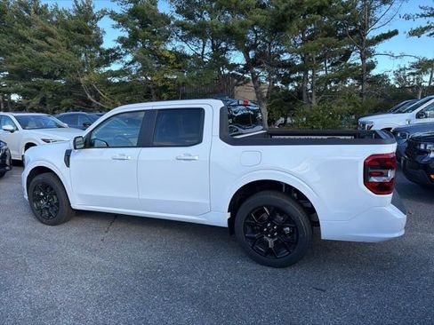 New 2025 Ford Maverick Lobo image 5