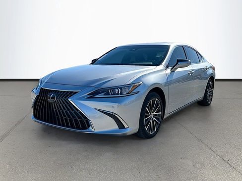 Used 2023 Lexus ES 250 250 image 3