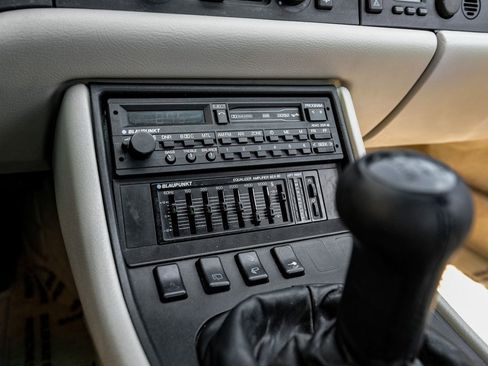 Used 1989 Porsche 944 Turbo RWD image 24