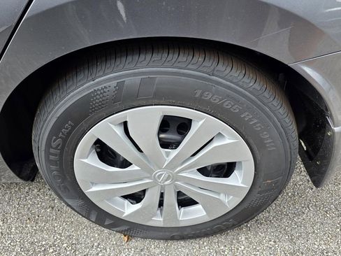 New 2025 Nissan Versa S w/ Trunk Package image 23