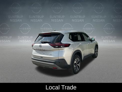 Used 2021 Nissan Rogue SV FWD image 6