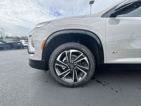 New 2026 Buick Enclave Sport Touring w/ LPO, Floor Liner Package image 16