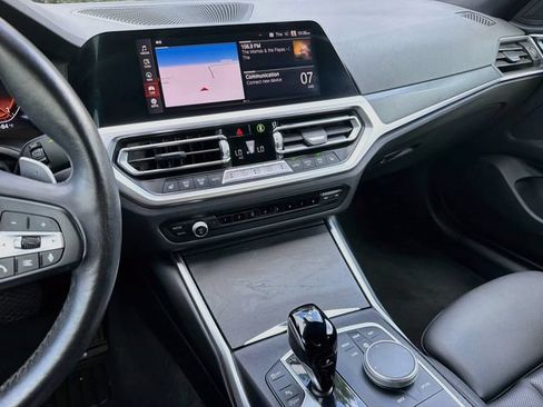 Used 2023 BMW 430i Gran Coupe xDrive w/ M Sport Package AWD/4WD image 28