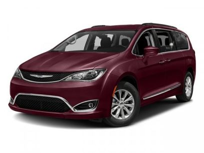 Used 2017 Chrysler Pacifica Touring-L Plus w/ Advanced Safetytec Group