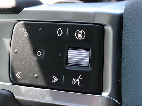 New 2026 Land Rover Discovery Dynamic SE AWD/4WD image 19
