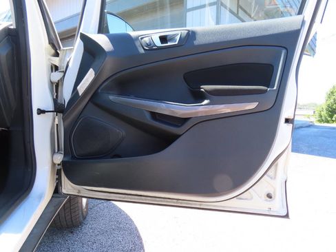 Used 2019 Ford EcoSport SE AWD/4WD image 42