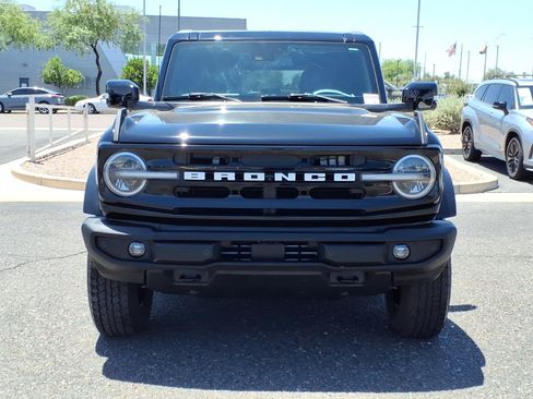 Used 2025 Ford Bronco Outer Banks AWD/4WD image 2