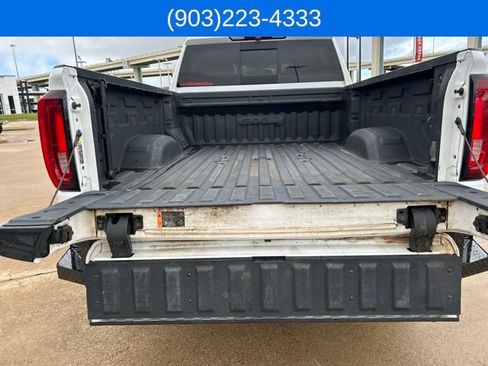 Used 2022 GMC Sierra 2500 AT4 w/ AT4 Preferred Package AWD/4WD image 14