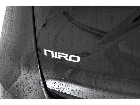 New 2026 Kia Niro Wind w/ Wind Preserve Package FWD image 37