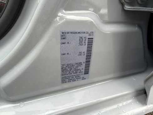 New 2025 Nissan Altima 2.5 SR w/ SR Premium Package image 33