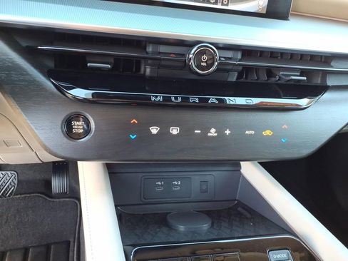 Used 2026 Nissan Murano Platinum AWD/4WD image 12