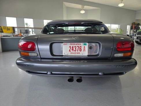 Used 2000 Dodge Viper RT/10 RWD image 6