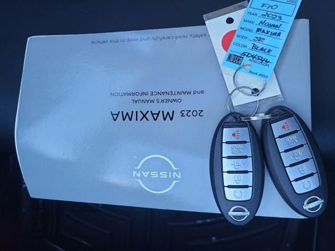 Used 2023 Nissan Maxima SR image 31