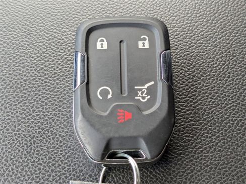 Certified 2023 GMC Acadia SLT w/ Preferred Package image 44