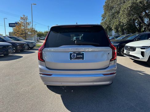 New 2026 Volvo XC90 B5 Core image 5