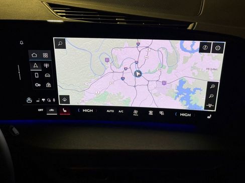 Certified 2025 Audi Q5 Premium Plus w/ Premium Plus image 28