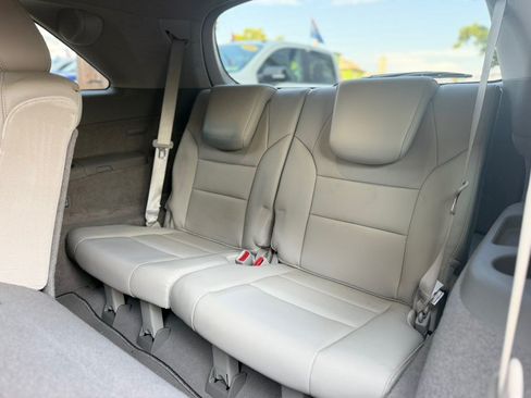 Used 2011 Acura MDX w/ Technology Package AWD/4WD image 12