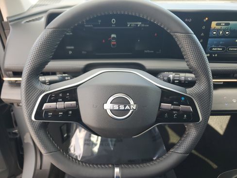 Certified 2025 Nissan Ariya FWD image 19