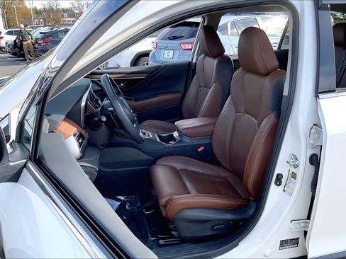 Used 2021 Subaru Outback Touring XT image 8