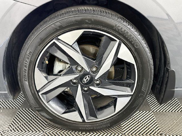 Used 2023 Hyundai Elantra Limited FWD image 35