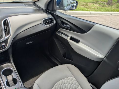 Used 2019 Chevrolet Equinox LT FWD image 21